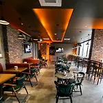 Ramada By Wyndham מלון 4*