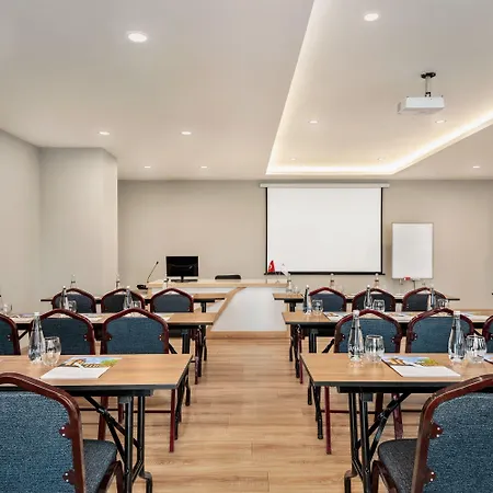 Ramada By Wyndham