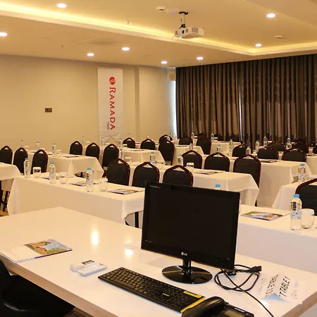 Hotel Ramada By Wyndham 4*