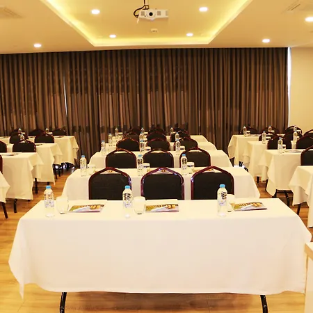 Hotel Ramada By Wyndham