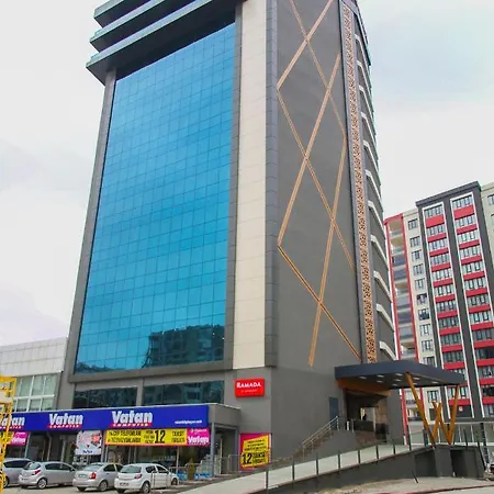 Ramada By Wyndham فندق نيغدة