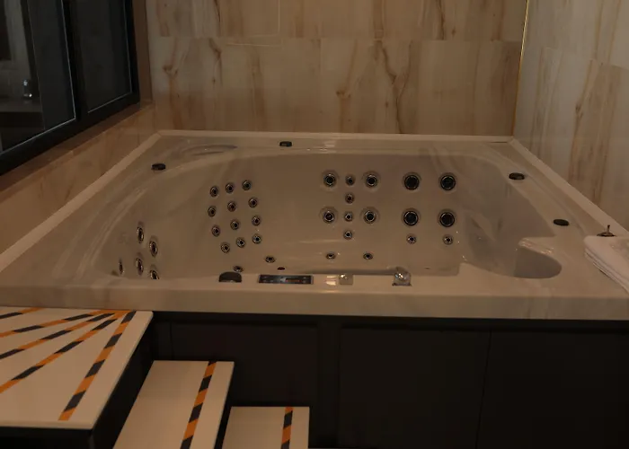 Hotel Ramada By Wyndham Nigde